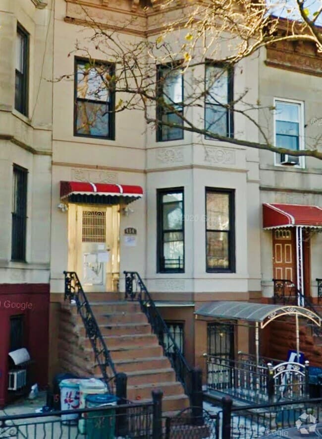 Building Photo - 454 58th St Rental