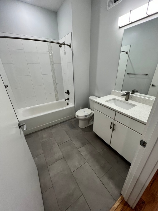 Photo - 800 W Cary St Unit 1 bedroom
