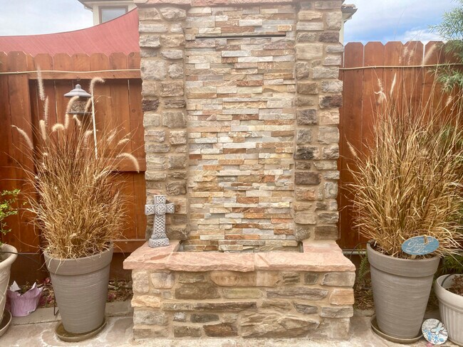 Photo - 3213 Showcase Way