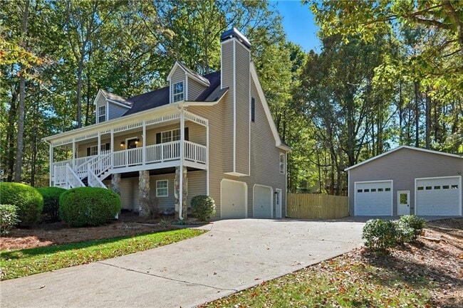Photo - 209 Barrett Springs Way