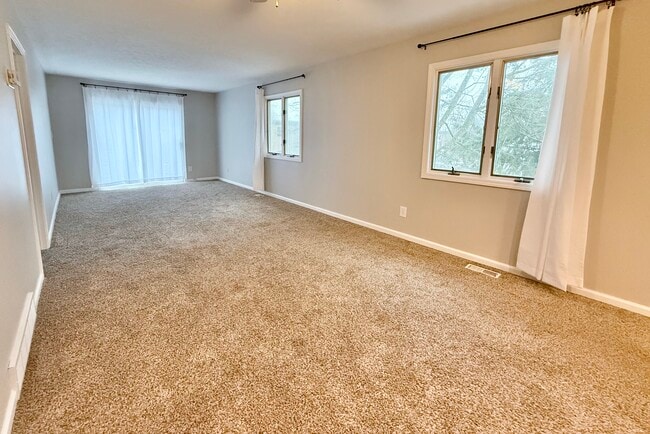 Photo - 297 High St Unit 301