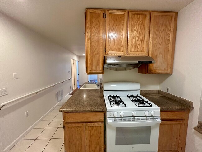 Photo - 1334A Broadway-