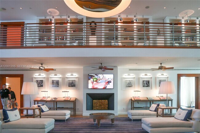 Photo - 2627 S Bayshore Dr Unidad 906