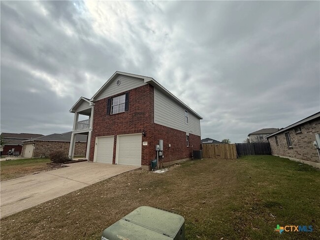 Photo - 502 Constellation Dr