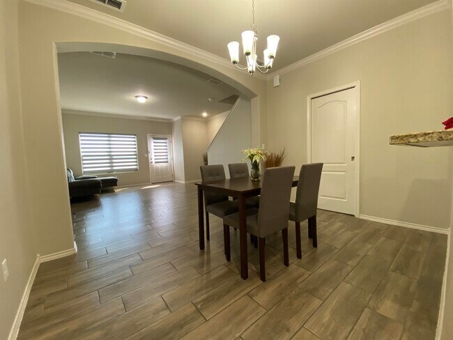 Photo - 5513 Montevista Dr Unit 5513