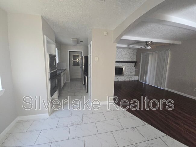 Photo - 2900 Laramie St