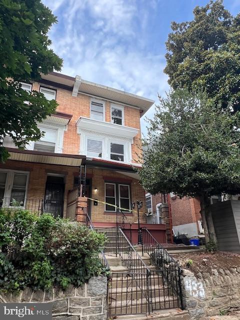 Building Photo - 433 W Bringhurst St Unit 1 Rental