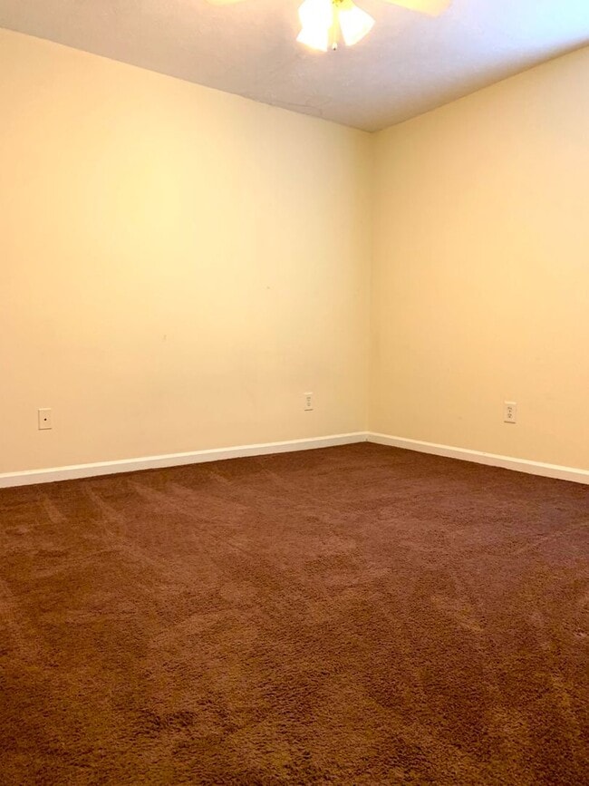 Photo - 1951 Rock Ledge Ct