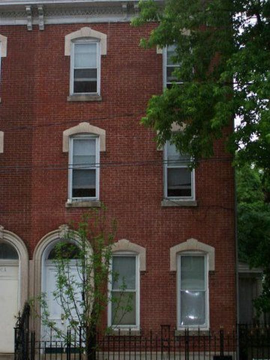 Building Photo - 1015 Dekalb Street Unit 2