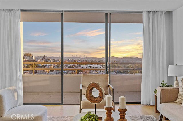 Photo - 343 Pioneer Dr