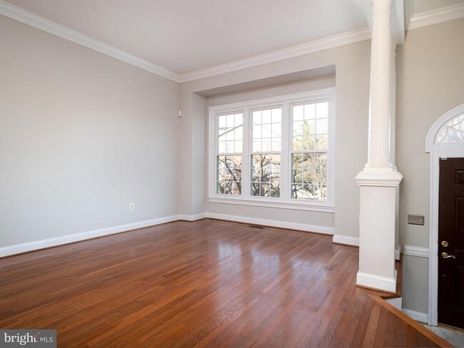 Photo - 2155 Wolftrap Ct