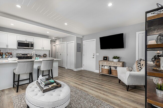 Photo - 211 S Pleasant St Unidad 3