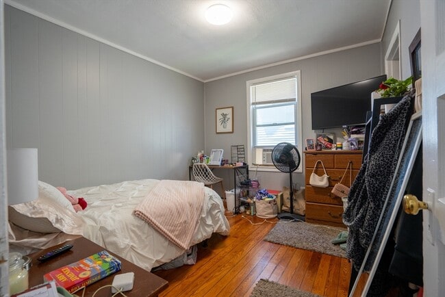 Photo - 18 Newcastle Rd Unit 1
