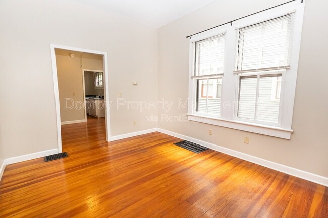 Photo - 318 Tremont St Unit 2