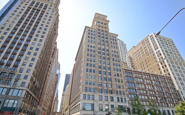 Photo - 6 N Michigan Ave Condo Unit 1509