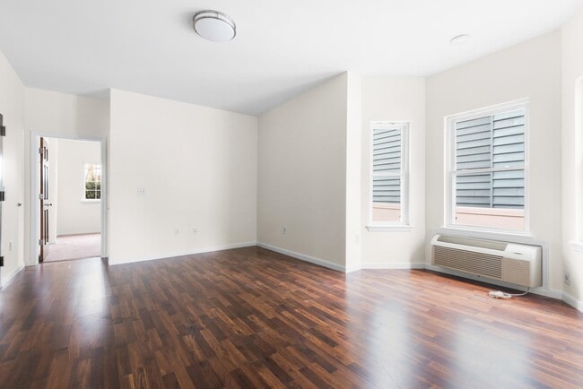 Building Photo - 815 John F. Kennedy Blvd Unit 1