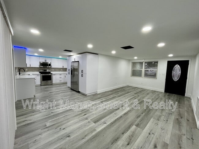 Photo - 3314 Trask Dr