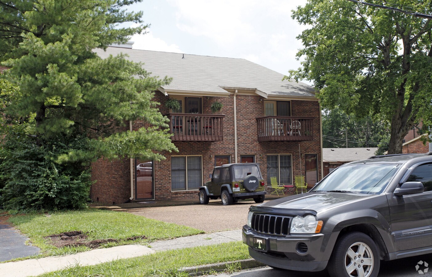 Photo - 2909 Burch Ave