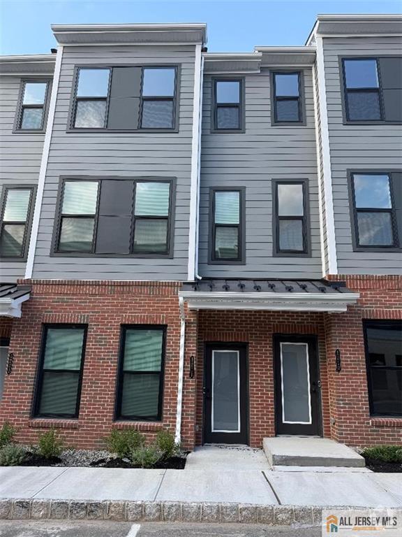 Building Photo - 1211 Parker Blvd Rental