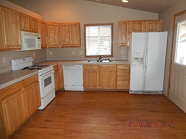 Photo - 3151 Park Ave NE