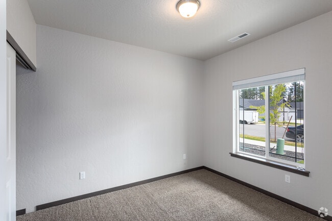 3BR, 2BA - 1,288SF - Maplewood Villas