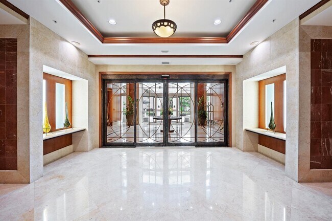 Photo - 347 N New River Dr E Unit 2309