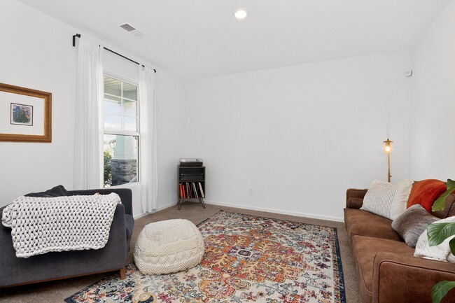 Photo - 7132 Wheyfield Dr