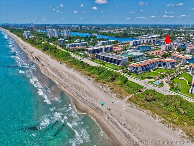 Building Photo - 2707 N Ocean Blvd Unit 306d