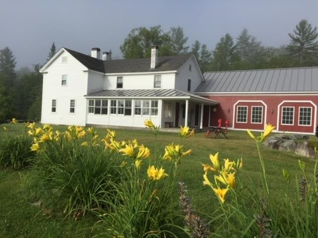 224 Lafayette Rd