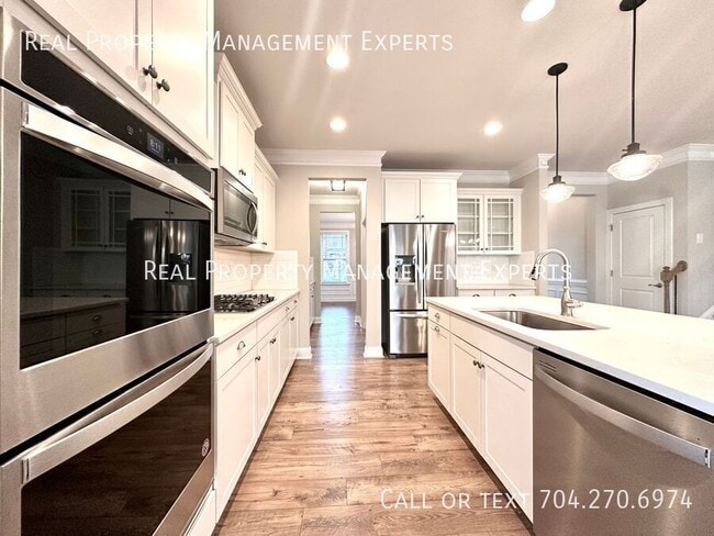 Photo - 278 Preston Rd