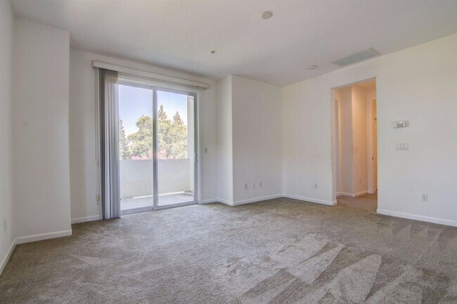 Photo - Beautiful 4 Bedroom, 2.5 Bath Condo for Rent in Elk Grove