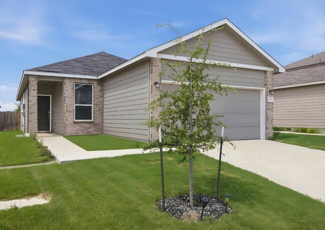 Building Photo - Modern Single-Story Home with Granite Kitchen and Community Pool Access
