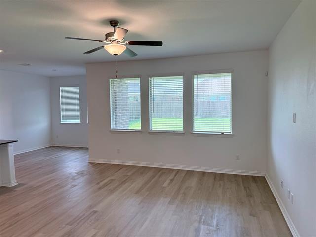 Photo - 1833 Lake Grove Dr