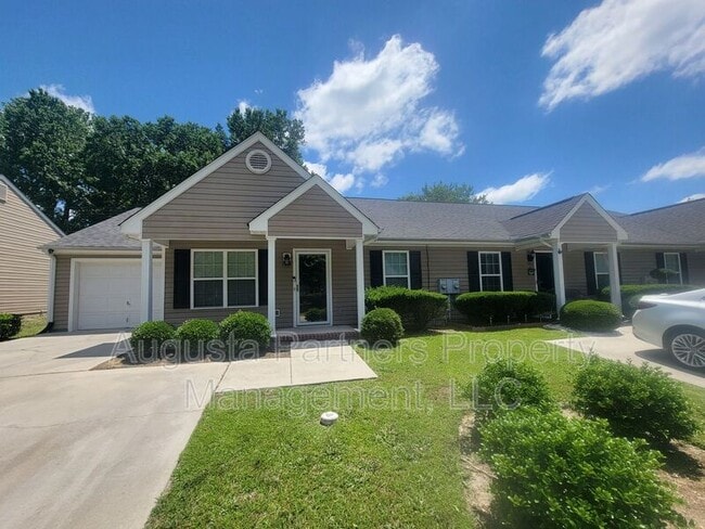 Photo - 1209 Bison Way