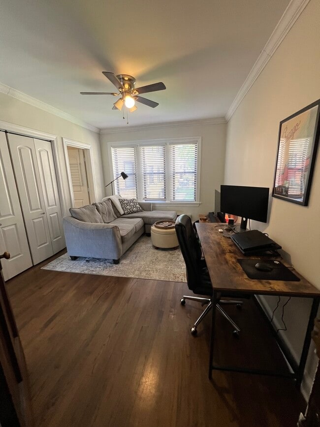 Photo - 3819 N Greenview Ave Unidad 1S
