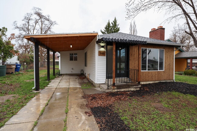 Building Photo - 948 E Atkin Ave Rental