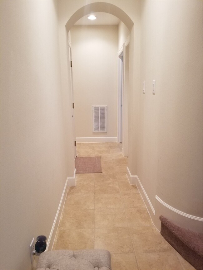 Photo - 3709 Main Plaza Dr