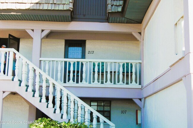5350 Ocean Beach Blvd Unidad 213