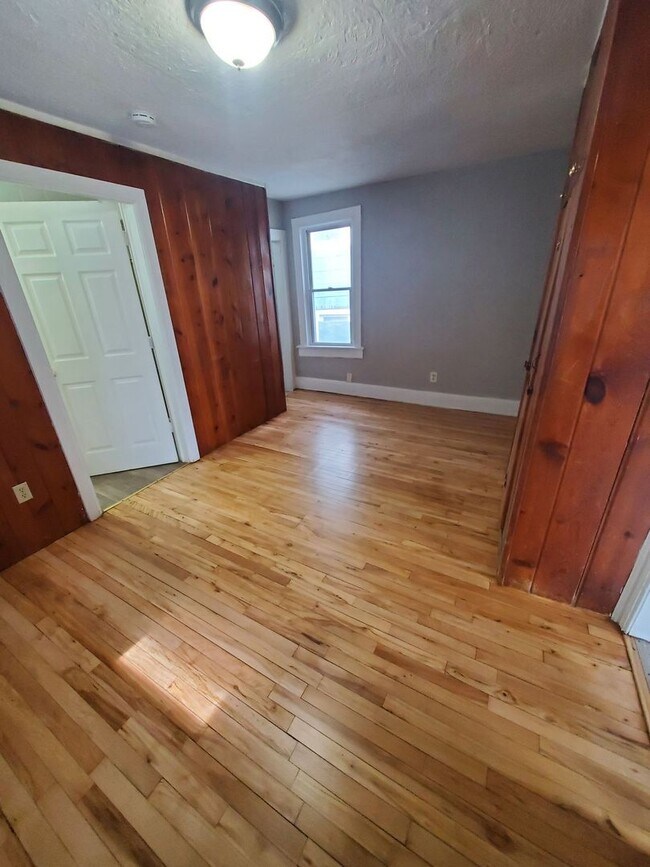 Photo - 2056 S 5th Pl Unit Rear