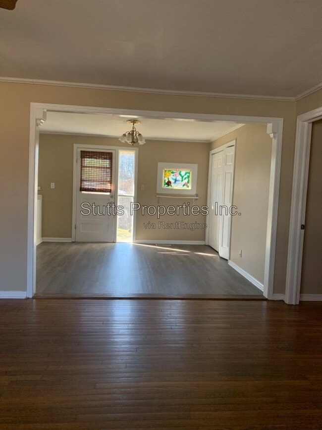 118 Shoals Blvd