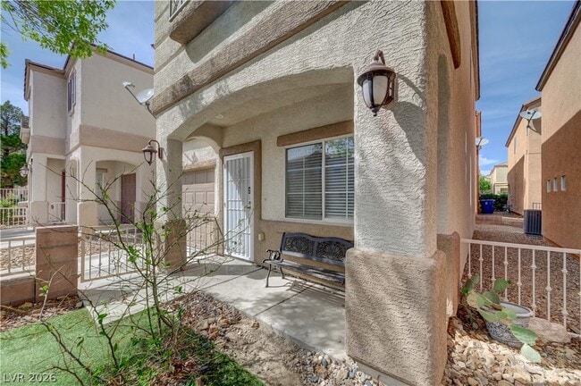 Photo - 9934 Star Lake Ave