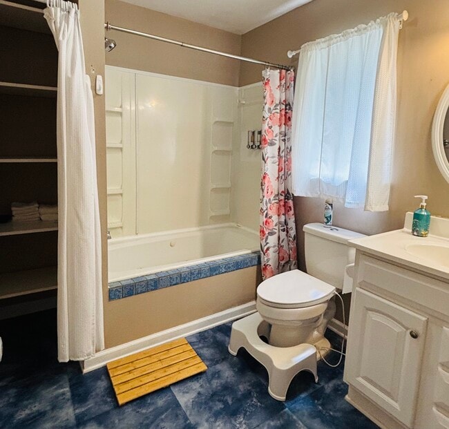 Photo - 103 Greenbriar Ct Unit Hilltop Haven