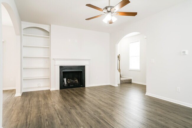 Photo - 106 Rosemary St