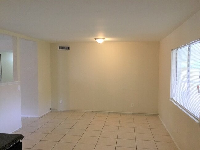 Photo - 117 Cooper St