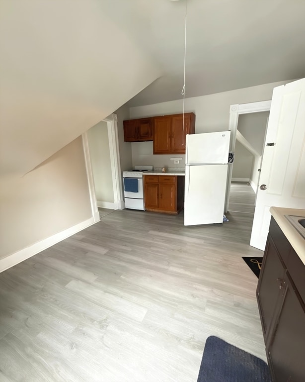 68 Waverly St Unit 3
