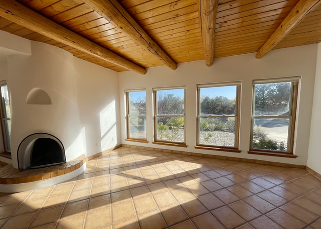 Photo - 1876 Brillante Ln