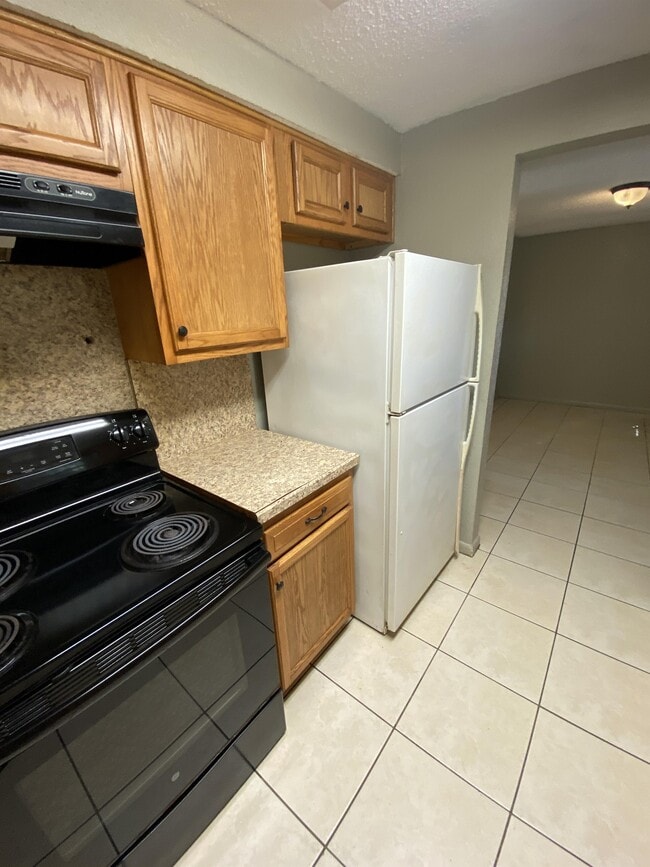 Photo - 7623 John F Kennedy Dr E