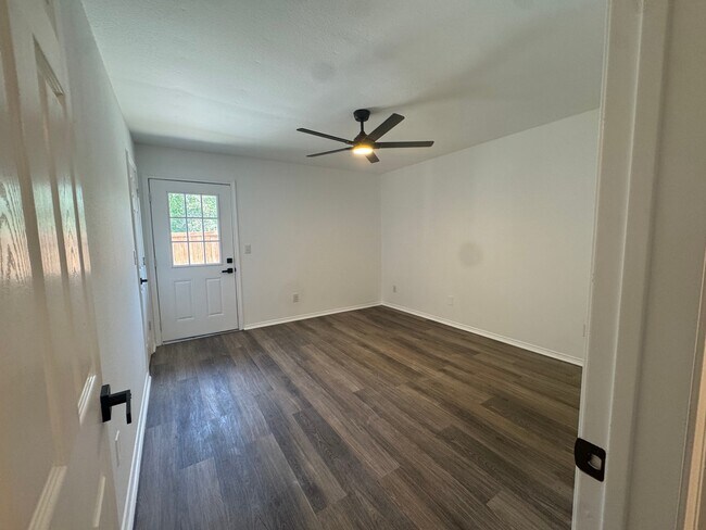 Photo - 305 N Arizona Dr Unit 307