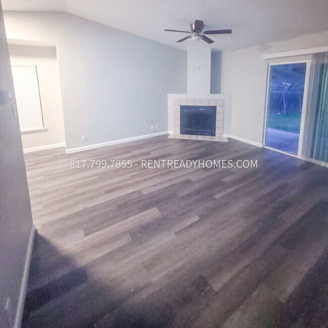 Photo - 8305 Forest Ridge Dr