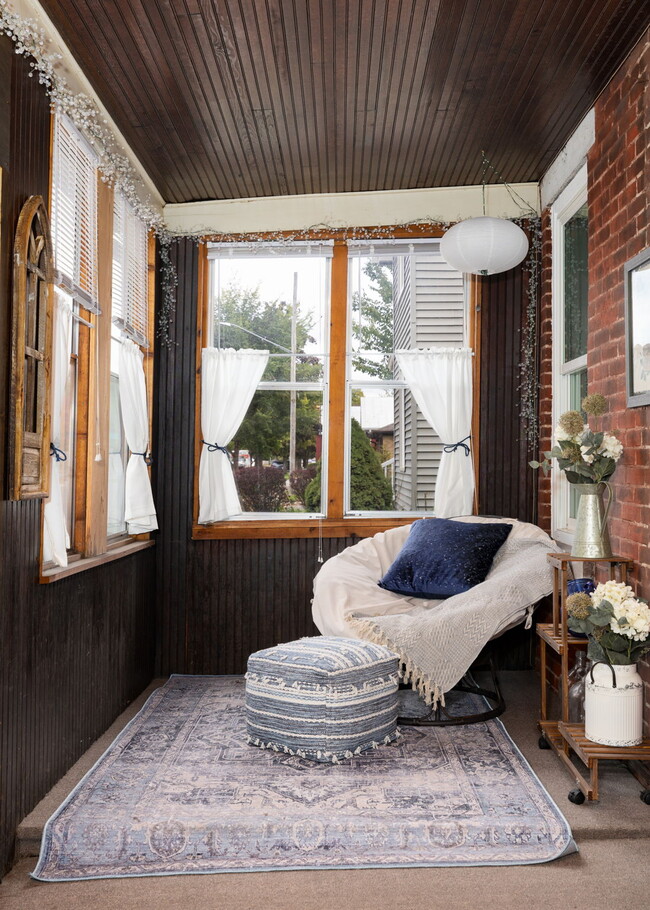 Photo - 1240 Denton St